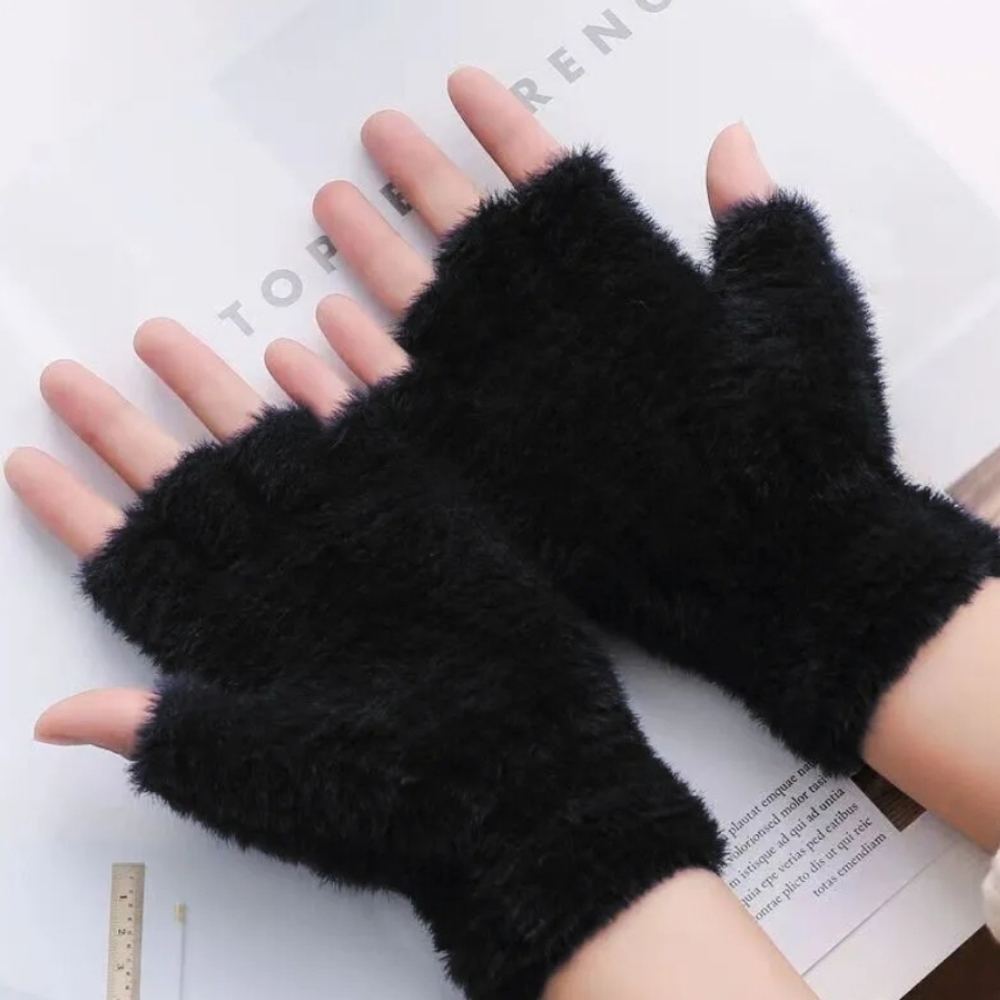 NWT/ Momentum Brands Half-Fingers Plush Gloves Warm Fuzzy Fingerless Plush Glove